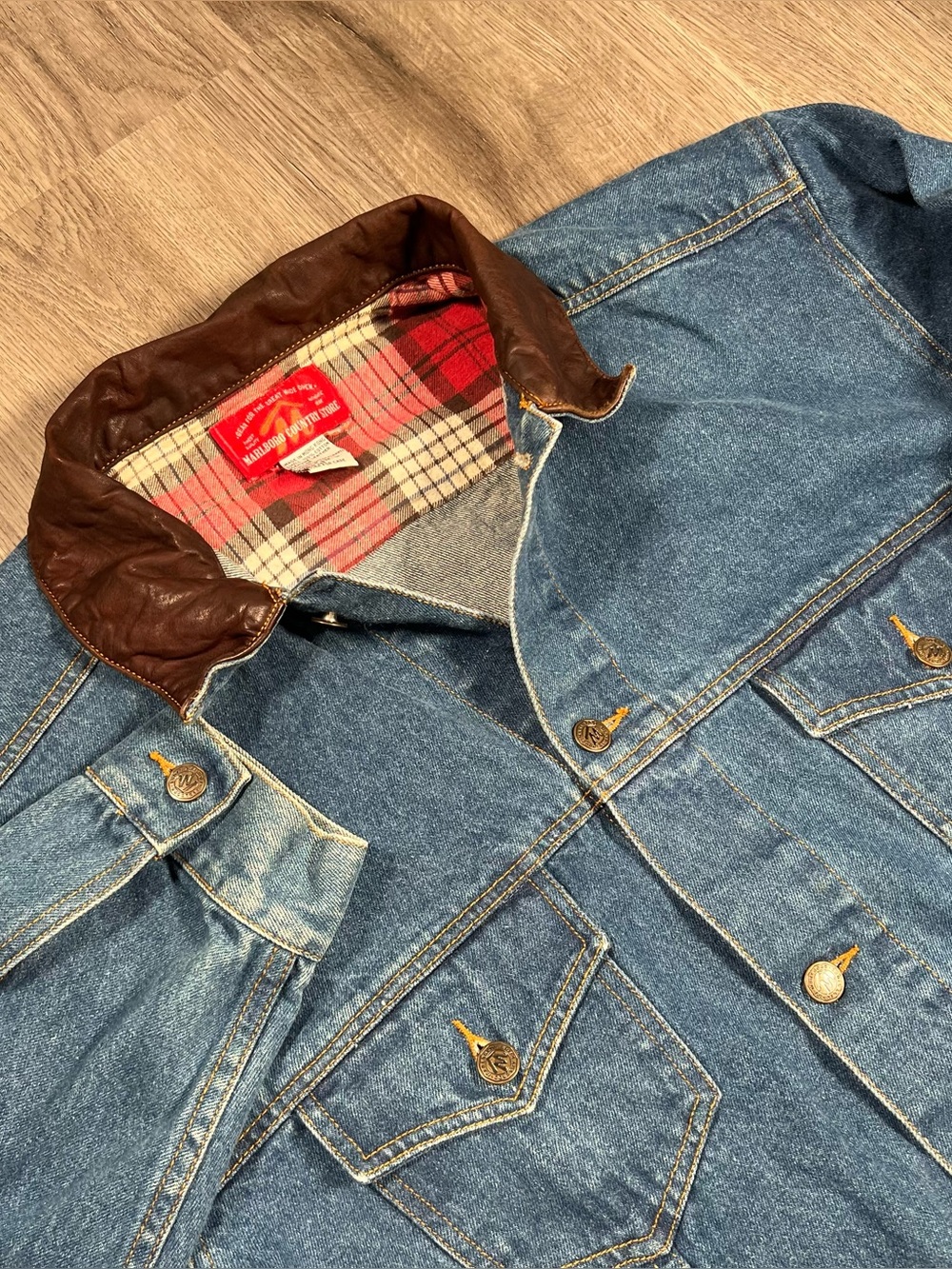 Vintage Marlboro Country Store Denim Jacket Leather Collar Blue Fall Mens Large